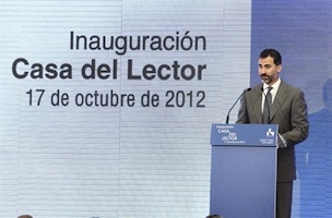 Los Príncipes de Asturias inauguran la Casa Lector