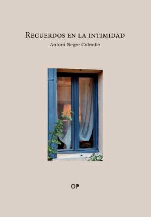 RECUERDOS EN LA INTIMIDAD